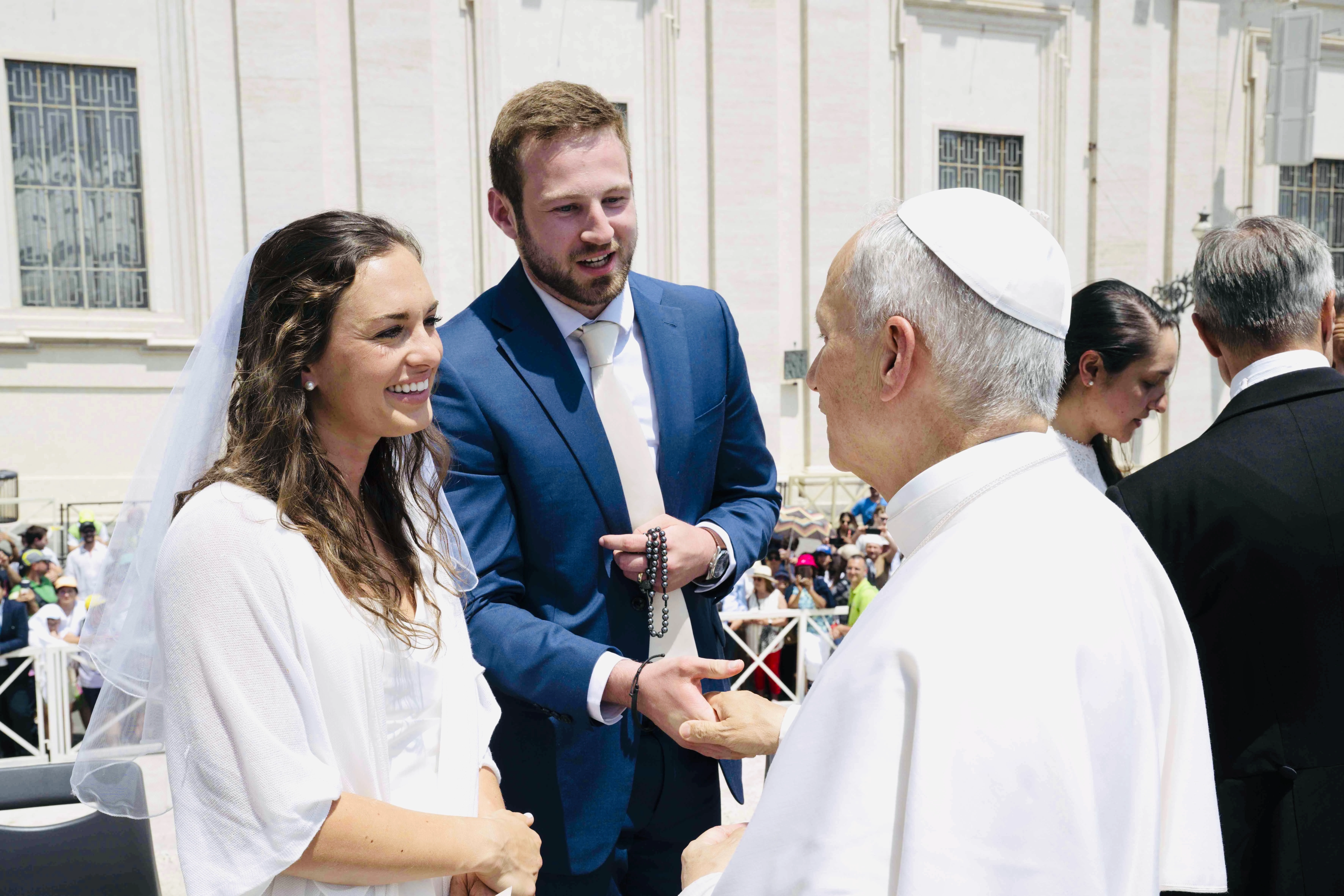 Newlyweds Anna and Cole Stevens meet Pope Leo XIV at the general audience in Rome on Wednesday, June 11, 2025.?w=200&h=150