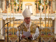 Cardinal Vincent Nichols (pictured celebrating a Mass in 2021) condemned in an Aug. 8, 2025, statement Israel’s plans to take over Gaza City.