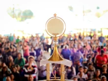 Jesus exposed in the Blessed Sacrament.
