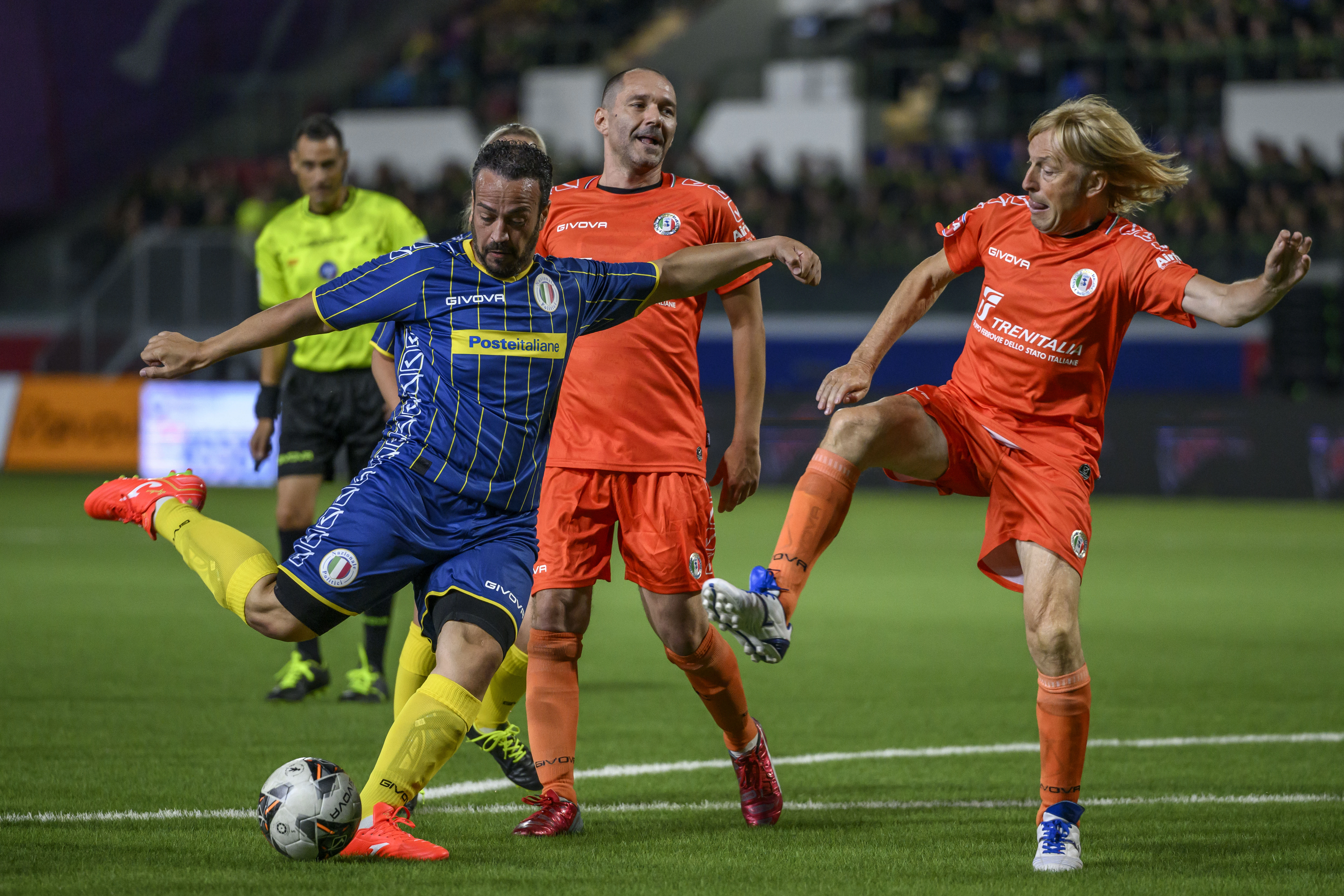 Leonardo Donno and Moreno il Biondo in action during the Charity Soccer Match “Partita del Cuorec” on July 15, 2025, in L’Aquila, Italy.?w=200&h=150