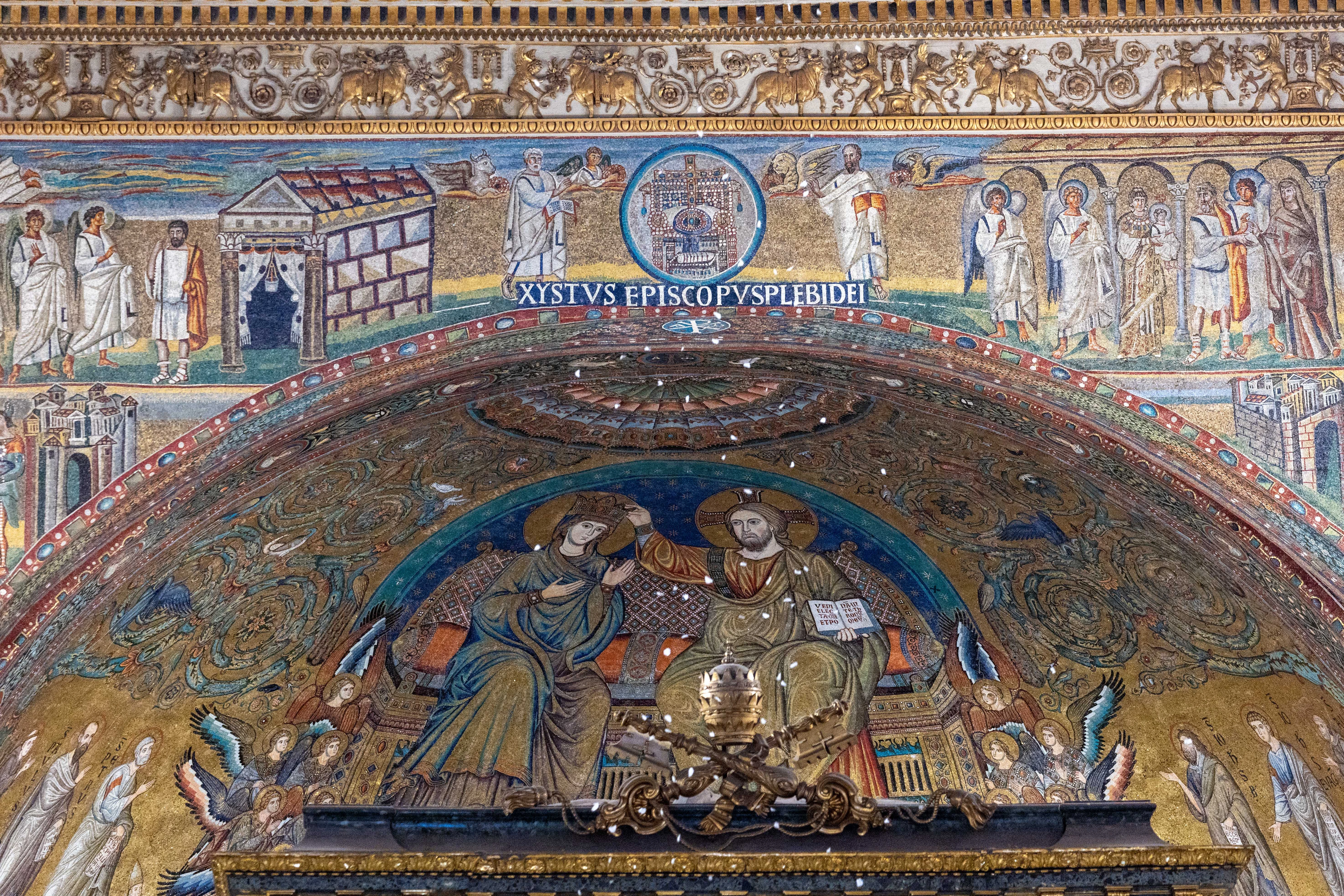 A gentle cascade of white rose petals falls from the ceiling of the Basilica of St. Mary Major on Aug. 5, 2025, the feast of the dedication of the basilica, evoking “the miracle of the snow” said to have taken place nearly 17 centuries ago.?w=200&h=150