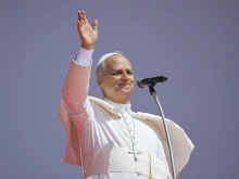 Pope Leo XIV waves to pilgrims the closing Mass of the Jubilee of Youth on Aug. 3, 2025.
