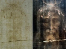 Shroud of Turin featuring positive (left) and negative (right) digital filters.