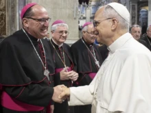 Bishop Hilario González meets Pope Leo XIV during his June 23–27, 2025, visit to Rome.